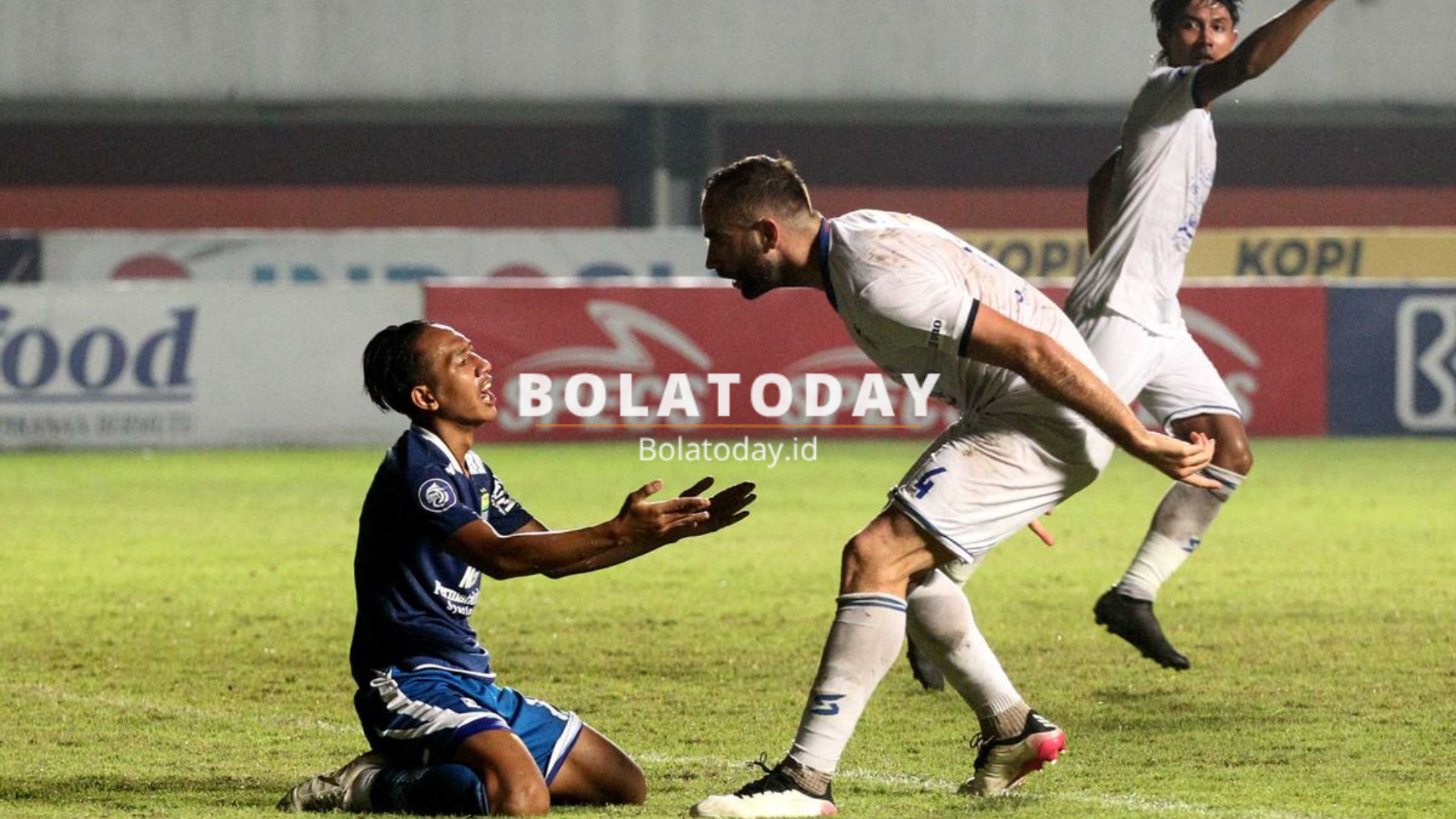 Laga Panas BRI Liga 1: Arema FC vs Persib Bandung